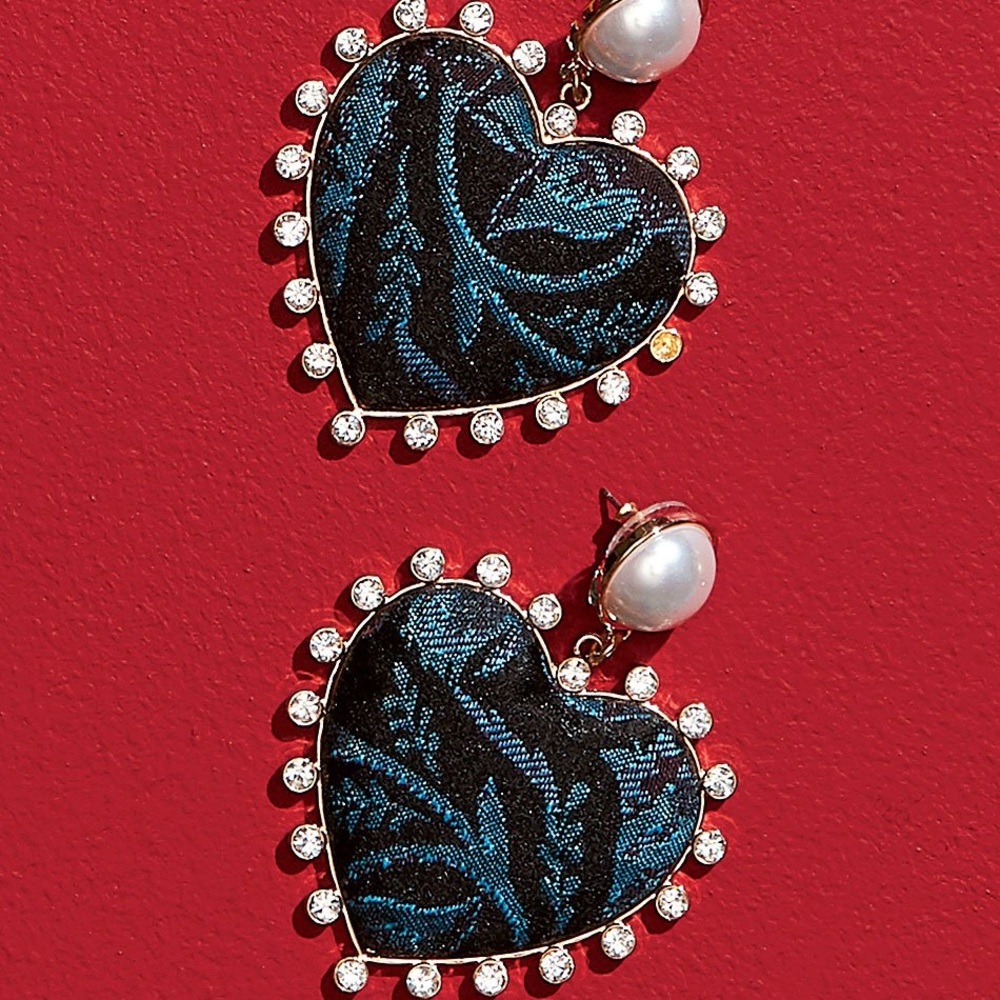 Amalia Pearl Heart drops - Picture 2 of 4